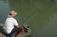 钓鱼者手中的碳素鱼竿可以使用多久？