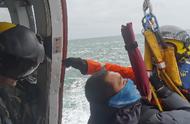18名钓鱼爱好者遭遇大风天气，救援直升机紧急出动